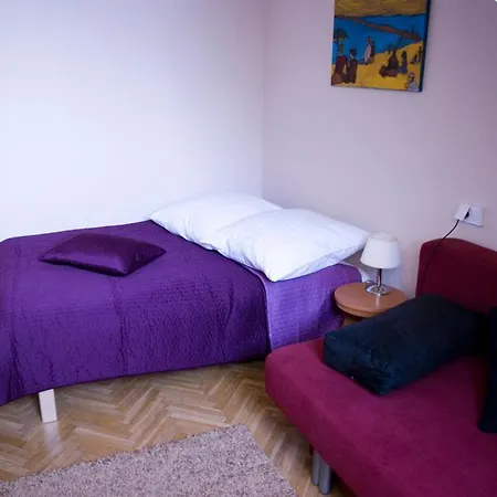 Cafe Mlynek Couette-café *